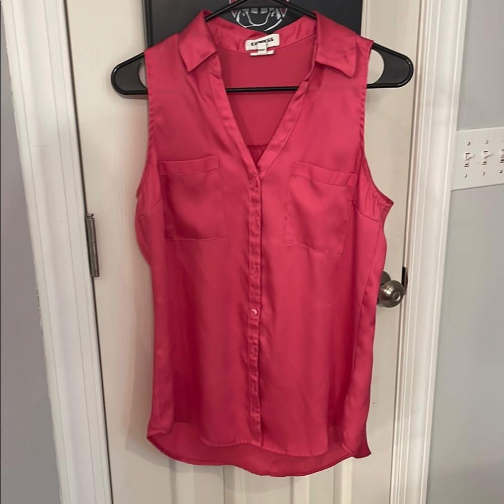 Express Pink Sleeveless Button Down Blouse